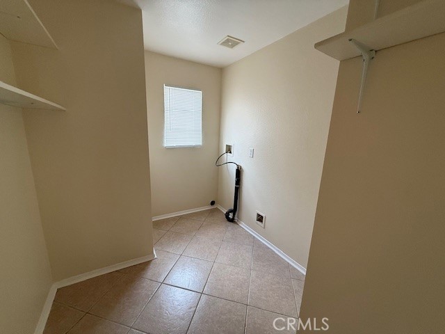 Detail Gallery Image 12 of 14 For 5696 New Pine Ave, San Bernardino,  CA 92407 - 3 Beds | 2 Baths