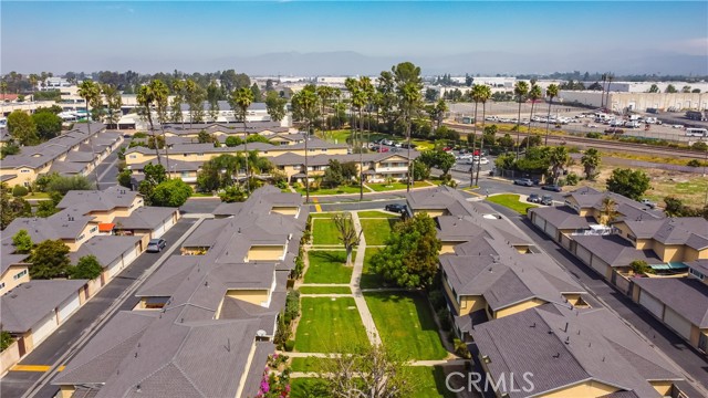 Detail Gallery Image 33 of 38 For 12915 Lariat, Norwalk,  CA 90650 - 3 Beds | 2 Baths