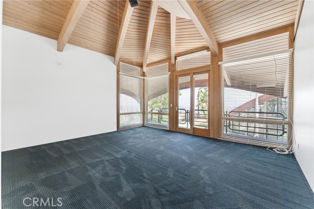 2360 Boulder Bluffs Court, Riverside CA: https://media.crmls.org/medias/be4cf8c8-0b02-4f32-8856-df3b7b2bee11.jpg