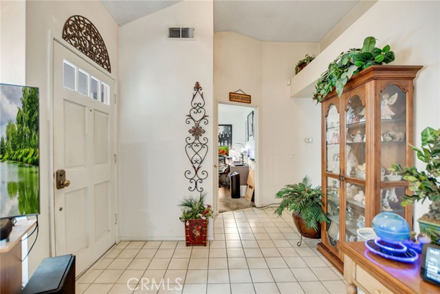 Detail Gallery Image 11 of 24 For 3120 Antler Rd, Ontario,  CA 91761 - 3 Beds | 2 Baths