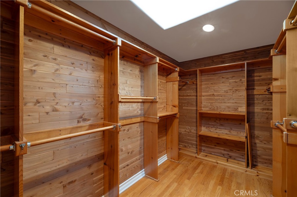 MLS #NP25267911 image #35