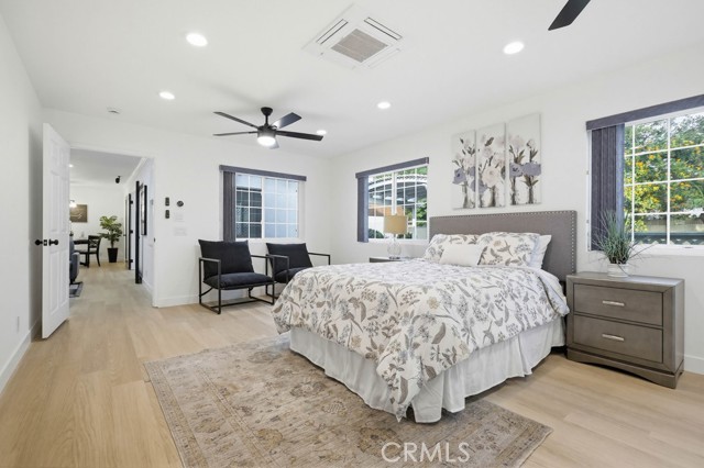 Detail Gallery Image 30 of 66 For 10232 Hialeah, Cypress,  CA 90630 - 5 Beds | 2/1 Baths