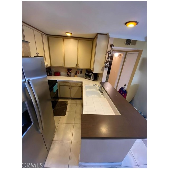 8801 Independence Avenue, 7 photo 6