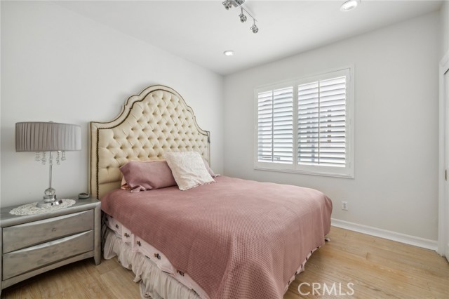 15 Renata, Newport Coast CA: https://media.crmls.org/medias/be4f57af-04a6-45b0-8ea7-e9f4f1ac285e.jpg