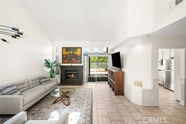 7 Cascada, Rancho Santa Margarita CA: https://media.crmls.org/medias/be4f60f1-695c-4cc9-9f5e-e3fbd8870ca3.jpg