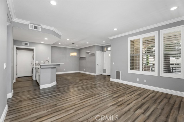 Detail Gallery Image 8 of 34 For 141 La Mirage Cir, Aliso Viejo,  CA 92656 - 2 Beds | 2 Baths