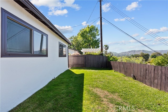 Detail Gallery Image 50 of 72 For 6172 Dalecrest Ave, Woodland Hills,  CA 91367 - 3 Beds | 2 Baths