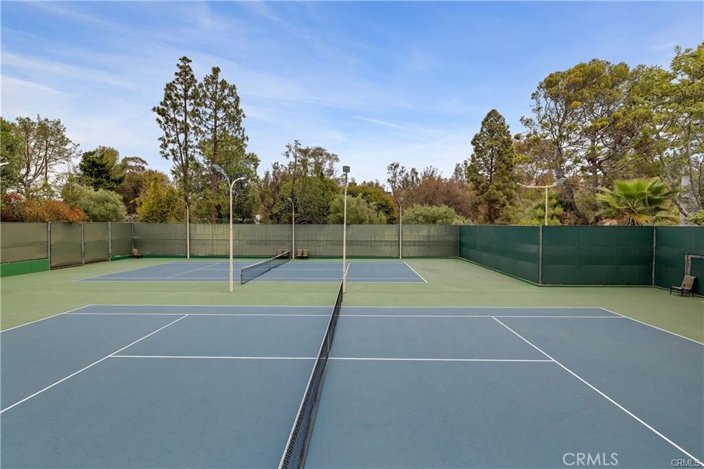 33. 3605 W Hidden Lane #309 Rolling Hills Estates, CA 90274