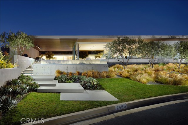 2460 Monaco Drive, Laguna Beach CA: https://media.crmls.org/medias/be531a43-e18c-468b-9e28-29aab110facf.jpg