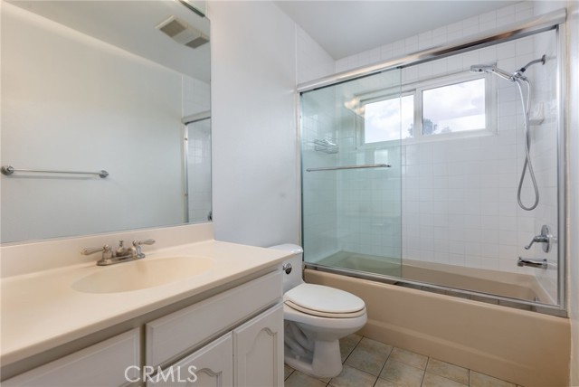 18825 Felbar Avenue, Torrance CA: https://media.crmls.org/medias/be536a8e-297f-4cc3-b1af-5258c979cab2.jpg