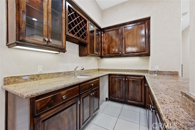 Detail Gallery Image 24 of 75 For 2612 Eagle Crest Dr, Bakersfield,  CA 93311 - 5 Beds | 4/1 Baths