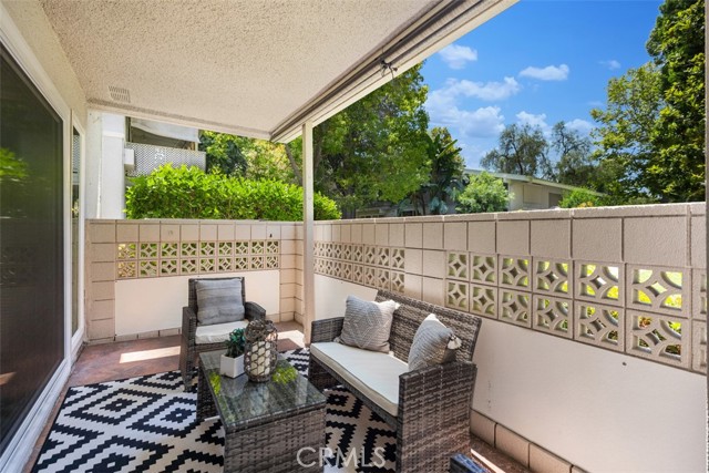 476 Calle Cadiz, Laguna Woods CA: https://media.crmls.org/medias/be548bbd-bc6f-4d72-a23d-11329372c047.jpg