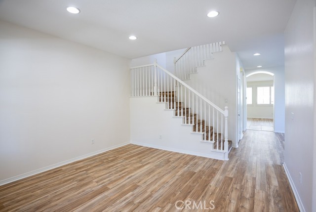 23857 Rio Rancho Way, Valencia CA: https://media.crmls.org/medias/be54e6c6-4f16-46c5-a8b5-7b1f4361cb04.jpg