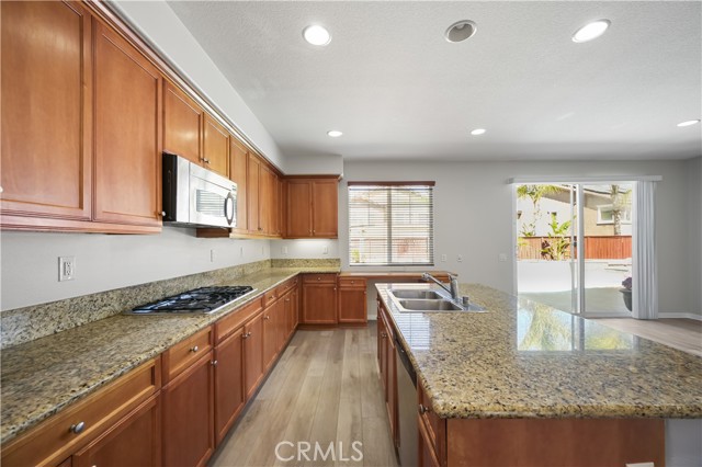 36845 Gemina Avenue, Murrieta CA: https://media.crmls.org/medias/be553377-374d-4858-bc95-f8a4276d7bc8.jpg