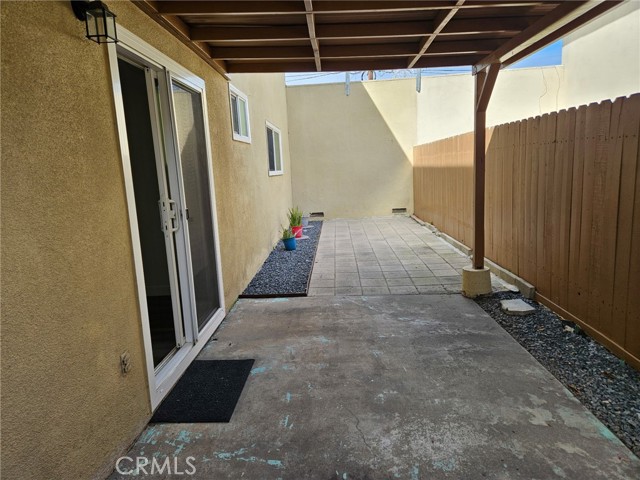 Detail Gallery Image 9 of 9 For 3523 W Del Monte #4,  Anaheim,  CA 92804 - 2 Beds | 1/1 Baths