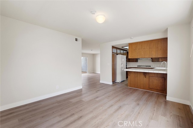 2609 Vanderbilt Lane, Redondo Beach CA: https://media.crmls.org/medias/be55d113-4bf2-4279-9e12-c3daff7b221b.jpg