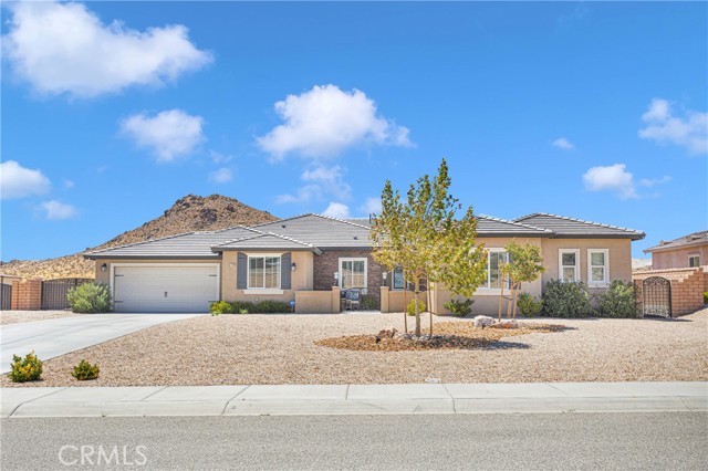 17066 Ta Ki Pi Rd, Apple Valley, CA 92307