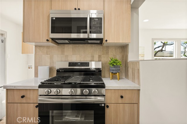 2510 Termino Avenue, Long Beach CA: https://media.crmls.org/medias/be576b0d-4cdf-44f0-af94-8a8d1f04dad0.jpg