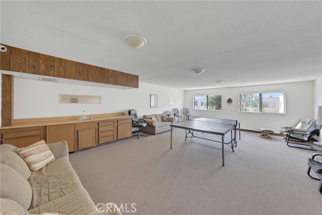 2386 E Del Mar Boulevard, Pasadena CA: https://media.crmls.org/medias/be579a5e-7808-4470-aed0-cc062de41f62.jpg