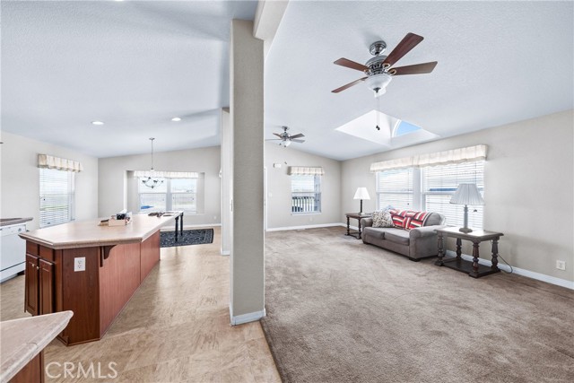 Detail Gallery Image 8 of 26 For 26110 Sultanas, Homeland,  CA 92548 - 3 Beds | 2 Baths