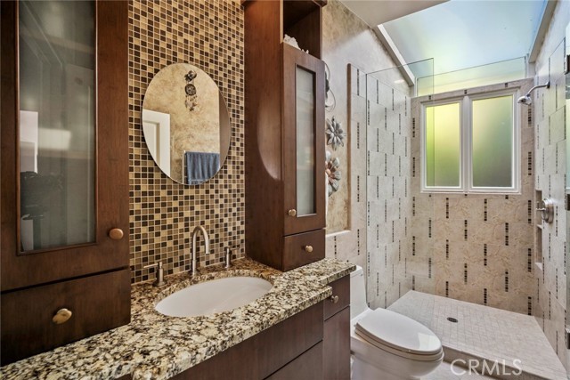 Detail Gallery Image 25 of 56 For 2108 Crestview Dr, Laguna Beach,  CA 92651 - 3 Beds | 2 Baths