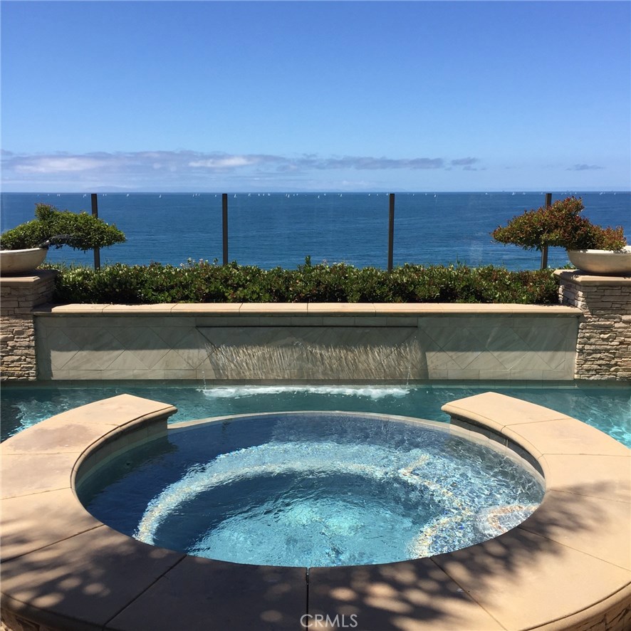33 Atlantis Cove