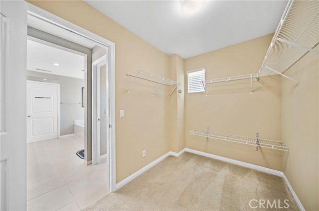 12729 Indian Ocean Drive, Etiwanda CA: https://media.crmls.org/medias/be5b0951-bb18-4013-a99a-656281ca2d8e.jpg