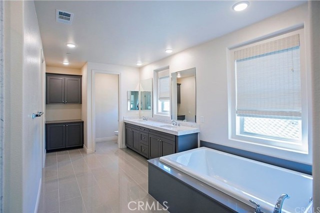 221 Geyser, Irvine CA: https://media.crmls.org/medias/be5bb925-606e-49f2-898d-fff3c0e2df77.jpg