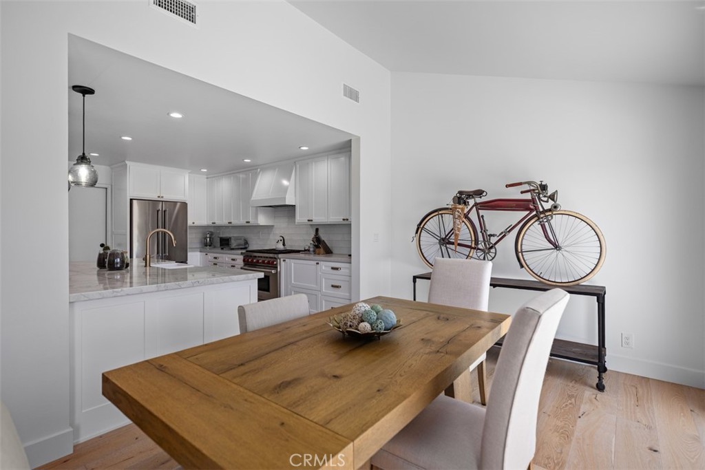 Be5d46db 85a1 41f8 B5aa 93d37b42c5f7