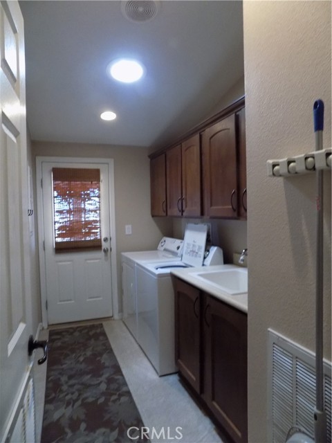 Detail Gallery Image 33 of 68 For 12600 Havasu Lake Rd #60,  Needles,  CA 92363 - 3 Beds | 2 Baths