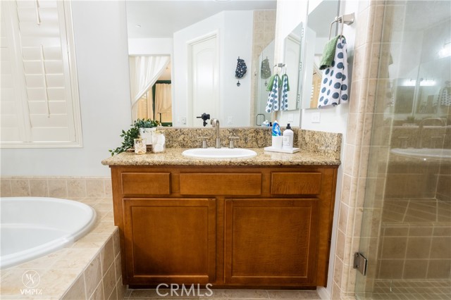 Detail Gallery Image 41 of 60 For 12507 Lincolnshire Dr, Bakersfield,  CA 93311 - 4 Beds | 2 Baths