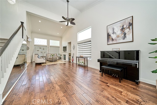 Detail Gallery Image 9 of 62 For 25437 Chisom Ln, Stevenson Ranch,  CA 91381 - 4 Beds | 3 Baths