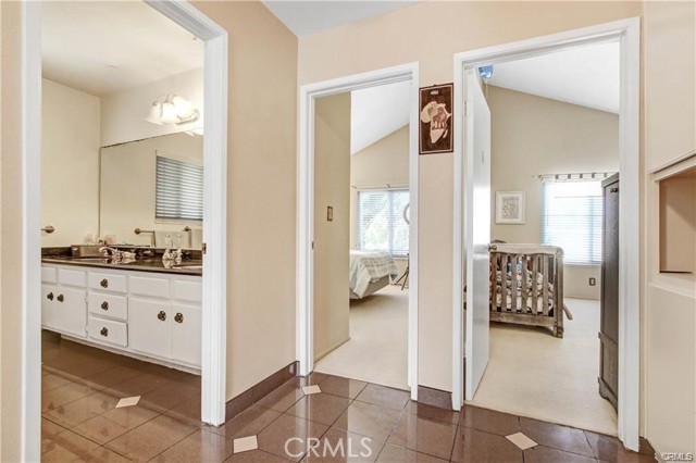 Detail Gallery Image 13 of 16 For 2317 Santa Fe Ave, Torrance,  CA 90501 - 4 Beds | 3 Baths