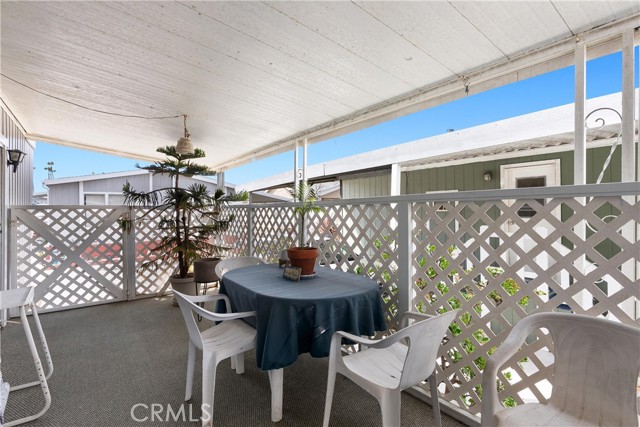 Detail Gallery Image 15 of 17 For 21851 Newland #260,  Huntington Beach,  CA 92646 - 2 Beds | 2 Baths
