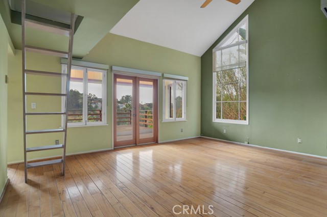 2052 N Alvarado N Street, Los Angeles CA: https://media.crmls.org/medias/be5e71f6-9cf5-4393-8332-e578355e5084.jpg