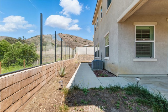 Detail Gallery Image 34 of 39 For 24583 Acadia Dr, Corona,  CA 92883 - 3 Beds | 2/1 Baths