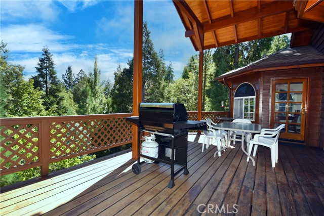 Detail Gallery Image 35 of 72 For 27547 W Shore Rd, Lake Arrowhead,  CA 92352 - 3 Beds | 3/1 Baths