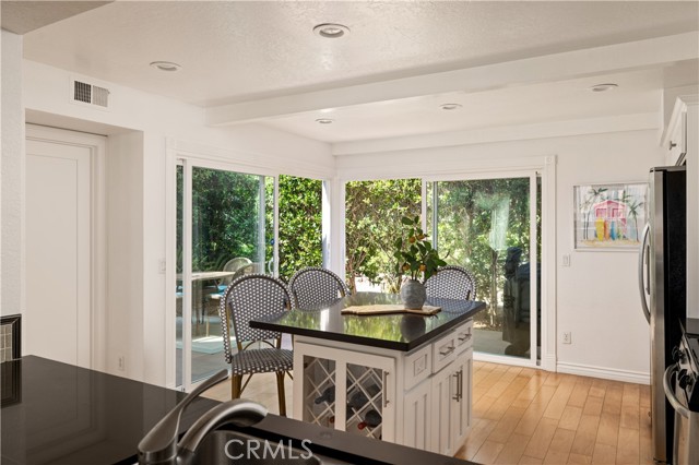 Detail Gallery Image 16 of 34 For 23279 Atlantis Way, Dana Point,  CA 92629 - 2 Beds | 2/1 Baths