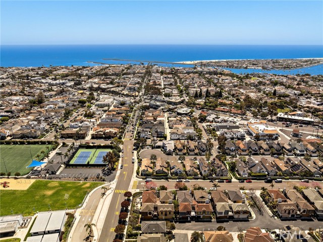Detail Gallery Image 18 of 29 For 2741 Bungalow Pl, Corona Del Mar,  CA 92625 - 2 Beds | 2 Baths