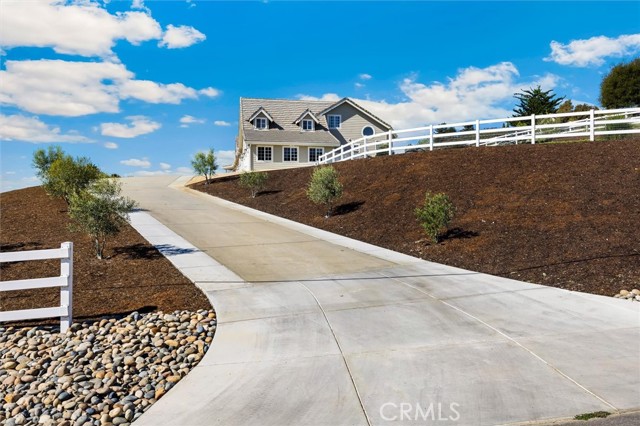 Detail Gallery Image 43 of 44 For 172 Falcon Crest, Arroyo Grande,  CA 93420 - 4 Beds | 3 Baths