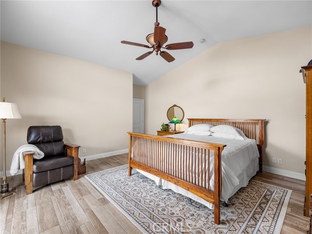 Detail Gallery Image 34 of 62 For 19544 Oneida, Apple Valley,  CA 92307 - 4 Beds | 3 Baths