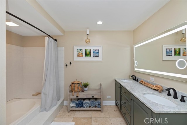 Detail Gallery Image 35 of 71 For 653 N Buttonbush Trl, Orange,  CA 92869 - 3 Beds | 2 Baths