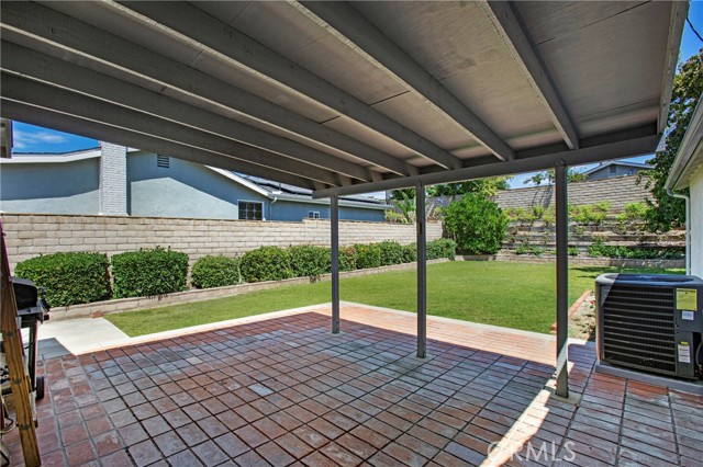 Detail Gallery Image 5 of 17 For 4710 via Loma Linda, Yorba Linda,  CA 92886 - 3 Beds | 2 Baths