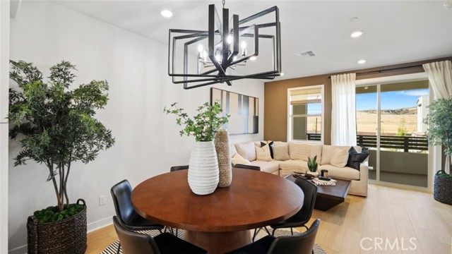 Detail Gallery Image 5 of 24 For 21 Graze Way, Rancho Mission Viejo,  CA 92694 - 2 Beds | 2/1 Baths