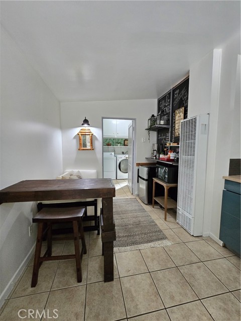 Detail Gallery Image 6 of 14 For 5710 1/2 Vineland Ave, North Hollywood,  CA 91601 - 1 Beds | 1 Baths