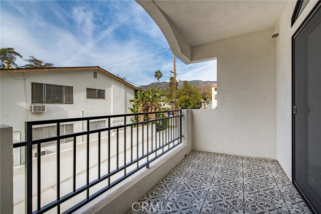 Detail Gallery Image 26 of 37 For 2340 Montrose Ave #203,  Montrose,  CA 91020 - 3 Beds | 2 Baths