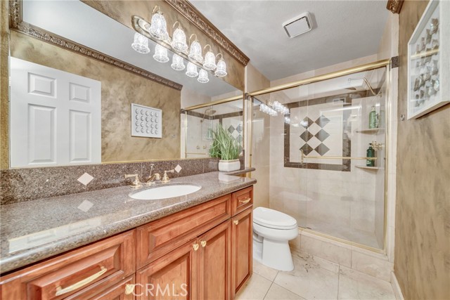 Detail Gallery Image 9 of 43 For 26872 Anadale Dr, Laguna Hills,  CA 92653 - 4 Beds | 3 Baths