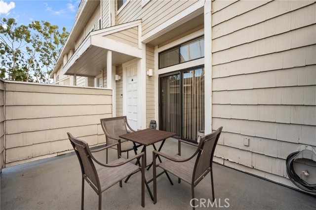 Detail Gallery Image 14 of 34 For 4634 Don Lorenzo Dr a,  Los Angeles,  CA 90008 - 3 Beds | 2/1 Baths