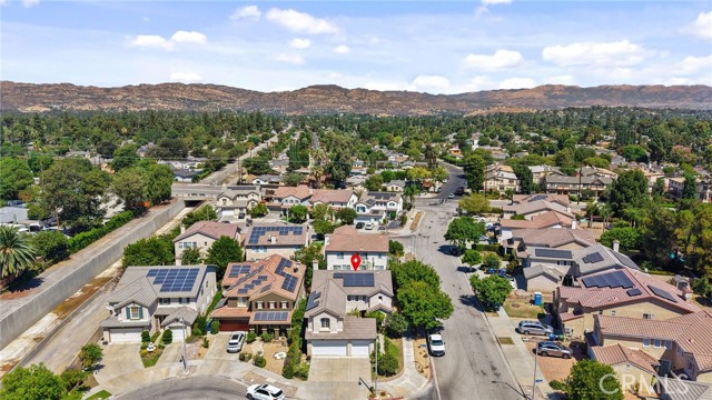 Detail Gallery Image 5 of 71 For 22601 Gault St, West Hills,  CA 91307 - 5 Beds | 3 Baths