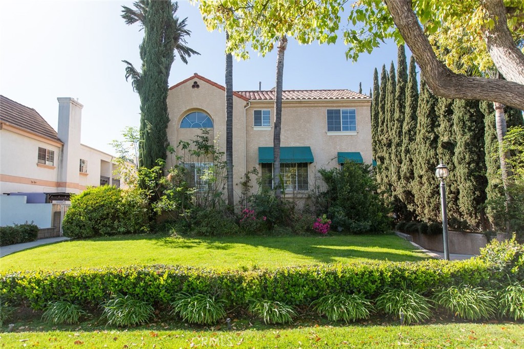 752 W Huntington Drive A, Arcadia, CA 91007